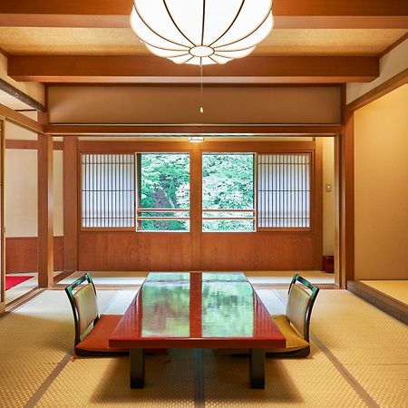 Shima-Onsen Toshimaya Nakanojo Exterior photo